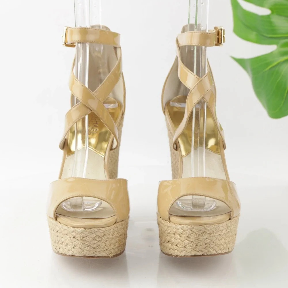 Michael Kors Womens Gabriella Sandal Size 8.5 Tan Patent Espadrille Wedge Shoes